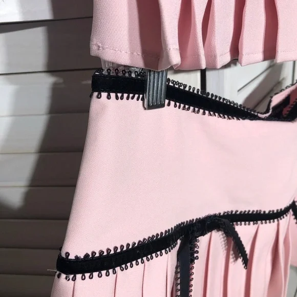 Forever 21 Pink Black Bow Cropped Top Pleated Skirt Medium - Picture 10 of 16